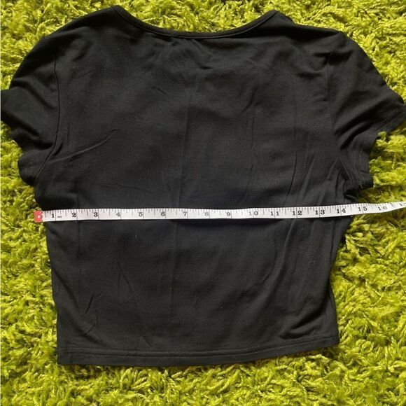 NWOT PRAYING POLICE TSHIRT - Picture 7 of 11